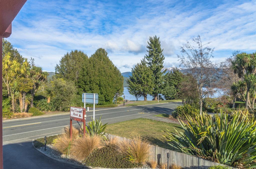 Red Tussock Motel Te Anau Esterno foto